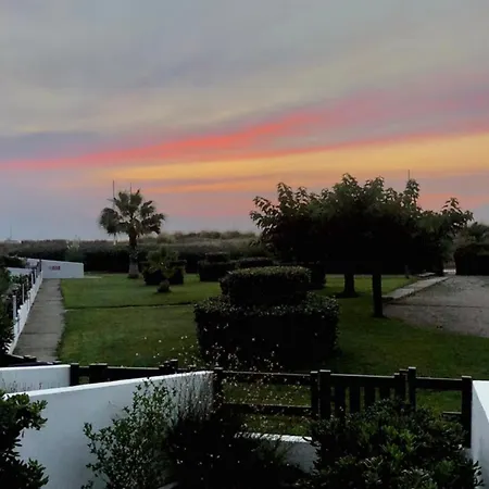 Port Camargue 公寓 *